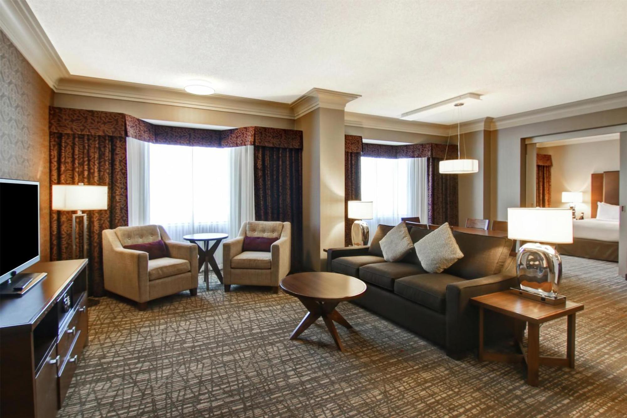 Doubletree By Hilton West Hotel 4*